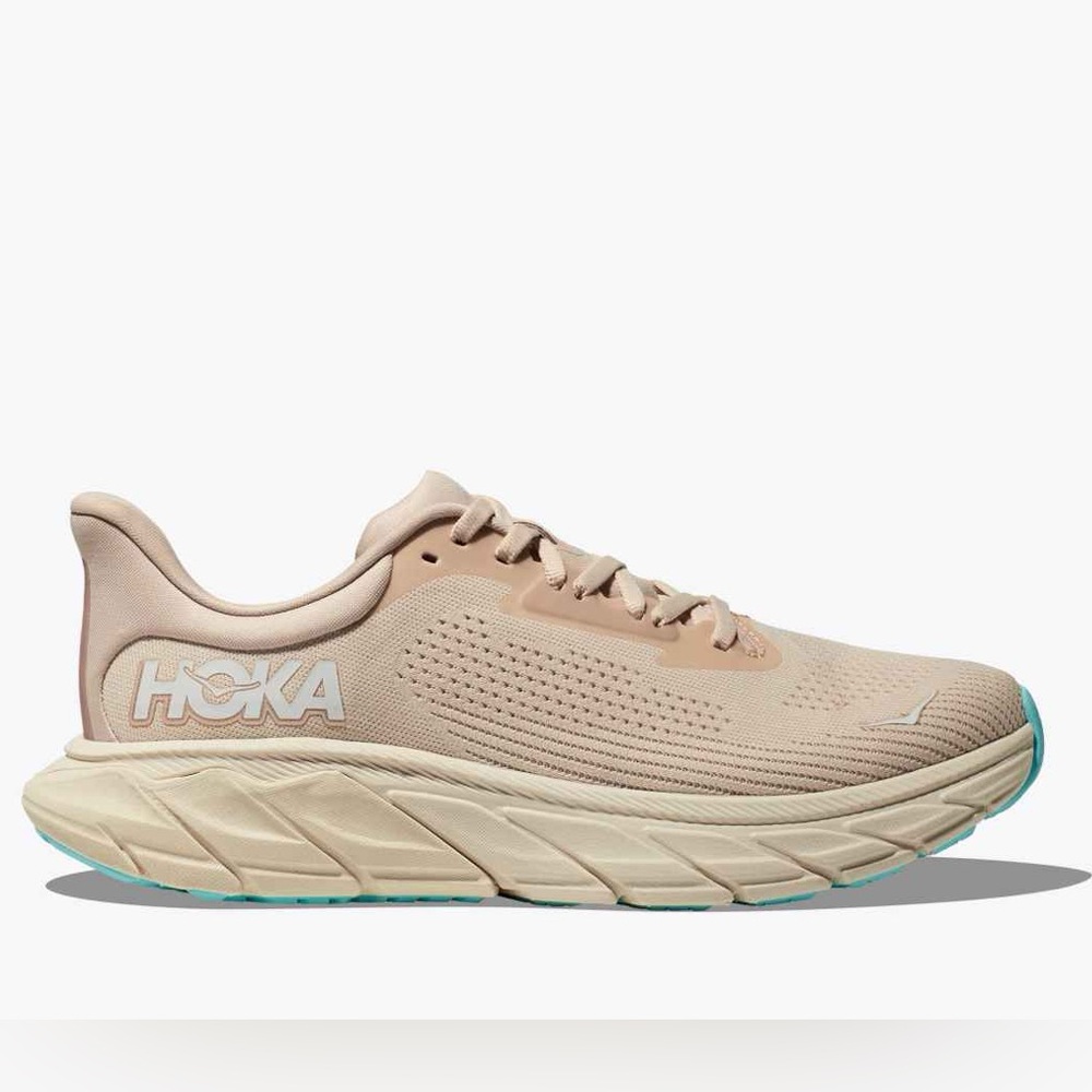 Women’s Arahi 7 NIB 

REGULAR: Vanilla / Cream